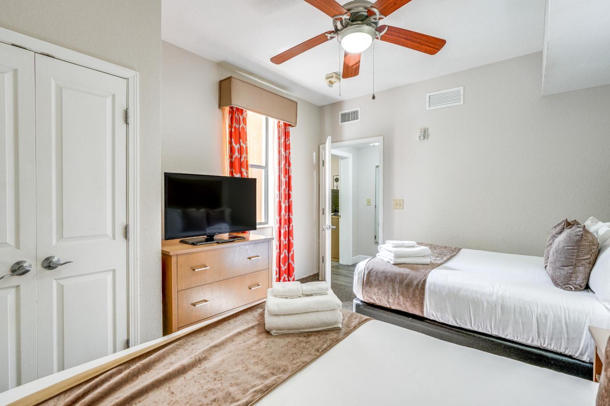 Floridays Resort Condo Less Than 4 Mi To Walt Disney! 奥兰多 外观 照片